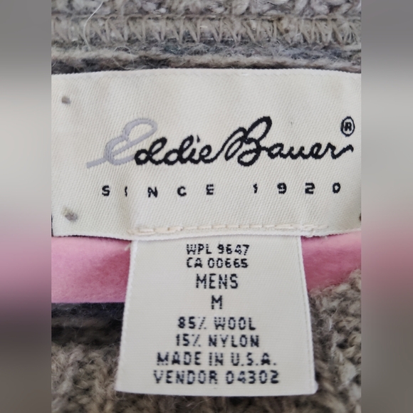 CLEAN & EUC!! EDDIE BAUER, Vintage Wool Blend Sweater. Size M - Picture 4 of 5
